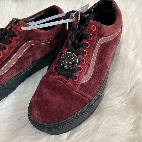 DISNEY x VANS Old Skool Stackform Sneakers - Picture 6 of 12